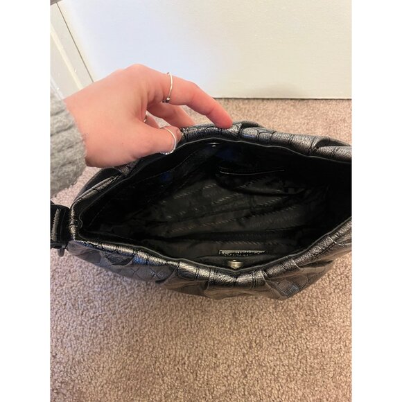 Simply Vera Wang Metallic Croc Embossed Shoulder Bag Black Strap Hobo Purse - Picture 9 of 10